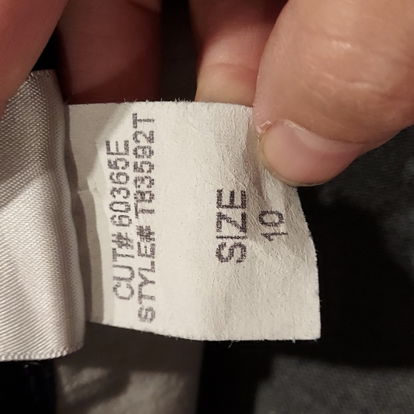 NWOT Women's NYDJ Denim Lift Tuck Capris Size 10 - Picture 9 of 11